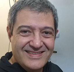 R. Martín Negri